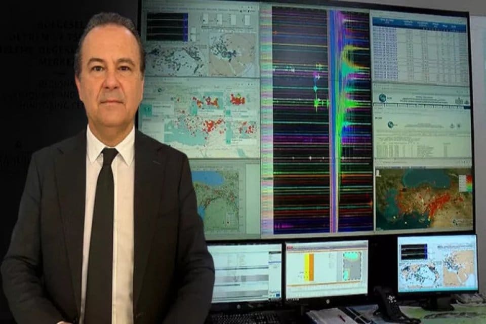Kandilli Rasathanesi ve Deprem Araştırma Enstit&uuml;s&uuml;'nden bilim insanları, Japon bilim