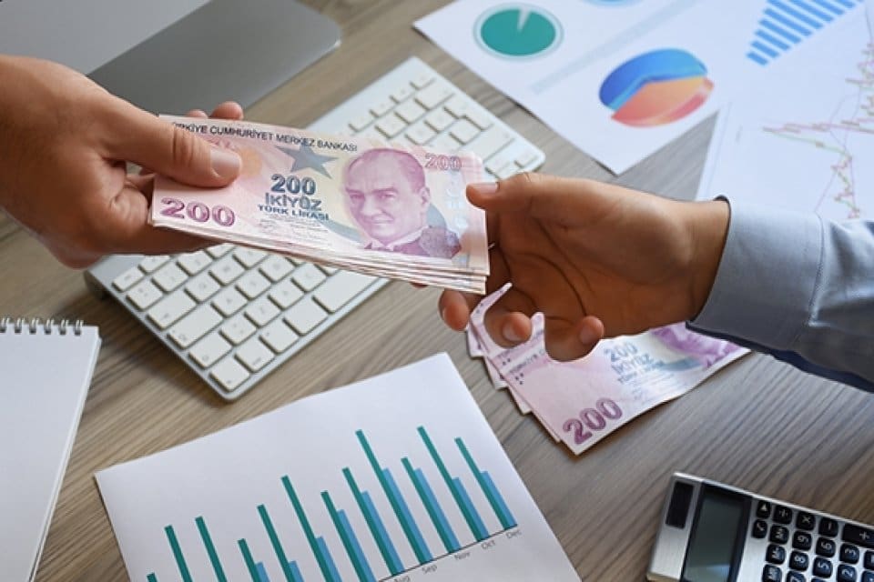 Kanser ve kalp krizini atlatanlara bankaların kredi vermemesi, kredi başvurusu