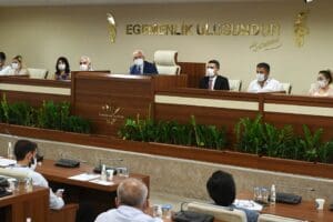 Karabağlar Belediye Meclisi'nin temmuz ayı ikinci toplantısı yapıldı. Ana hizmet