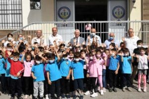 Başkan Selvitopu &ouml;ğrenciler ve ailelerin yanında olmaya devam edeceklerini s&ouml;yledi.