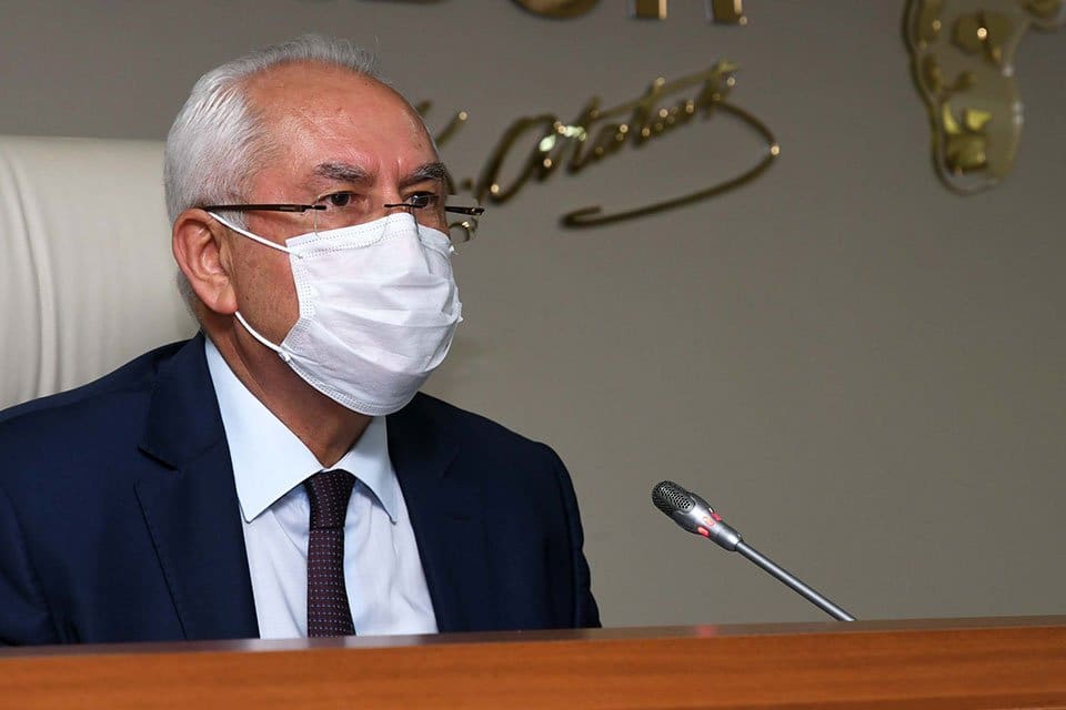 Karabağlar Belediye Meclisi&rsquo;nin tam kapanma kararı nedeniyle ertelenen mayıs ayı