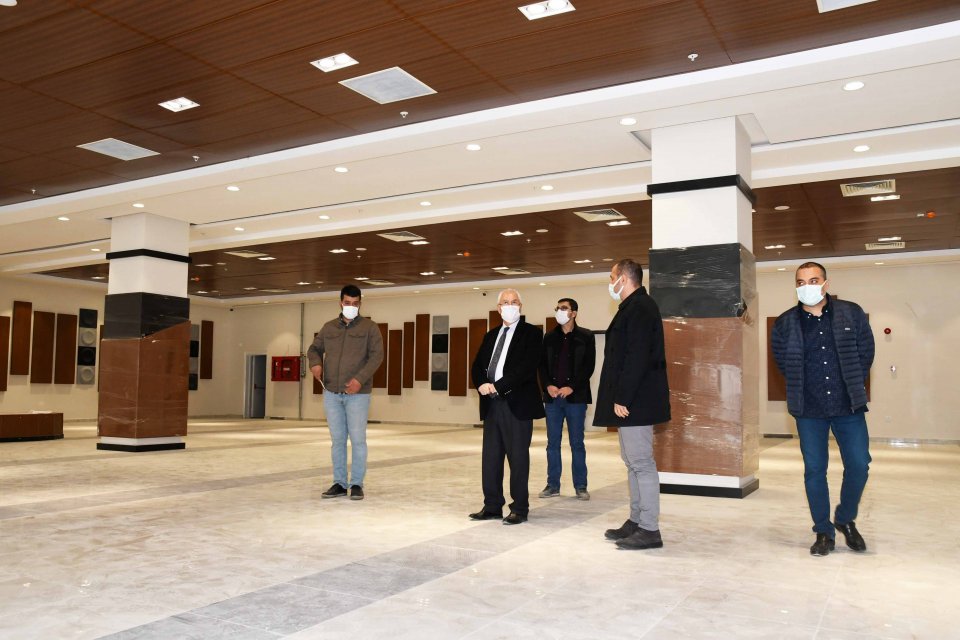 Karabağlar Belediyesi için 2021, açılış ve temel atma yılı olacak.