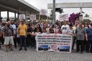 İZMİR'in Karabağlar il&ccedil;esinde, Toplu Konut İdaresi'nin (TOKİ) 2019 yılında kura