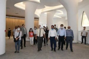 Karabağlar Belediyesi&rsquo;nin il&ccedil;enin d&ouml;rt bir yanında yaşama ge&ccedil;irdiği projeler, Karabağlar