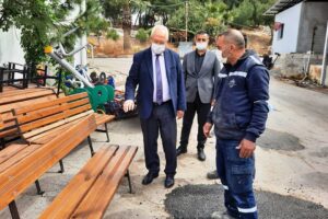 Park yenilemelerinden asfaltlamaya kadar birçok hizmeti ihale yöntemi yerine kendi