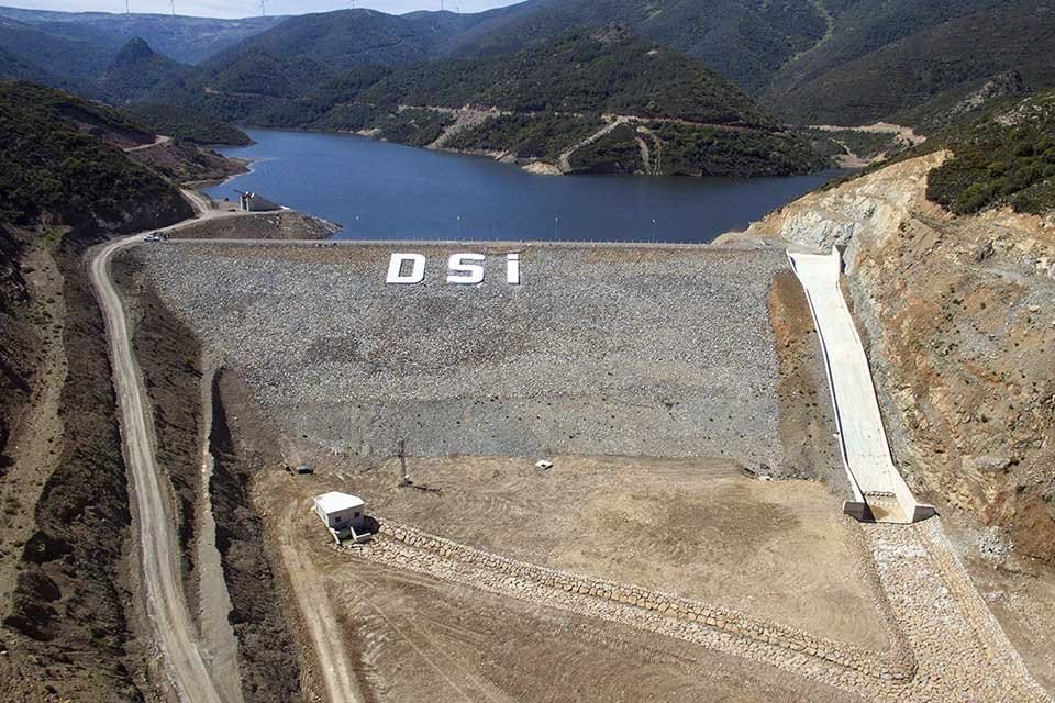 İzmir Karaburun&rsquo;a yılda 1 milyon 980 bin m3 i&ccedil;me ve
