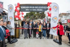 İzmir'de Karaburun Belediyesi tarafından yapımı tamamlanan Gen&ccedil;lik Eğitim ve K&uuml;lt&uuml;r