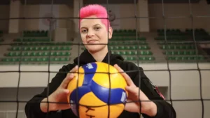 Kariyerini İtalya'nın Igor Gorgonzola Novara takımında s&uuml;rd&uuml;ren milli voleybolcu Ebrar