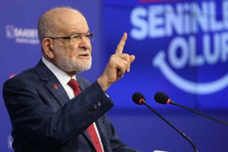 'Altılı Masa' görüşmeleriyle ilgili açıklamada bulunan Saadet Partisi lideri Karamollaoğlu,