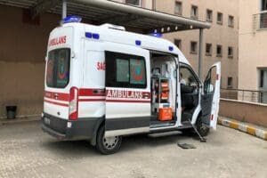 Siirt Eğitim ve Araştırma Hastanesi'nde g&ouml;revli Y.K. adlı kadın genel