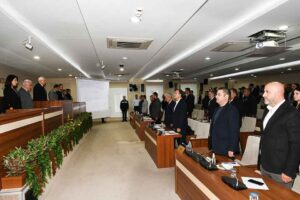 Karabağlar Belediye Meclisi Aralık Ayı Toplantısı Başkan Selvitopu yönetiminde yapıldı.