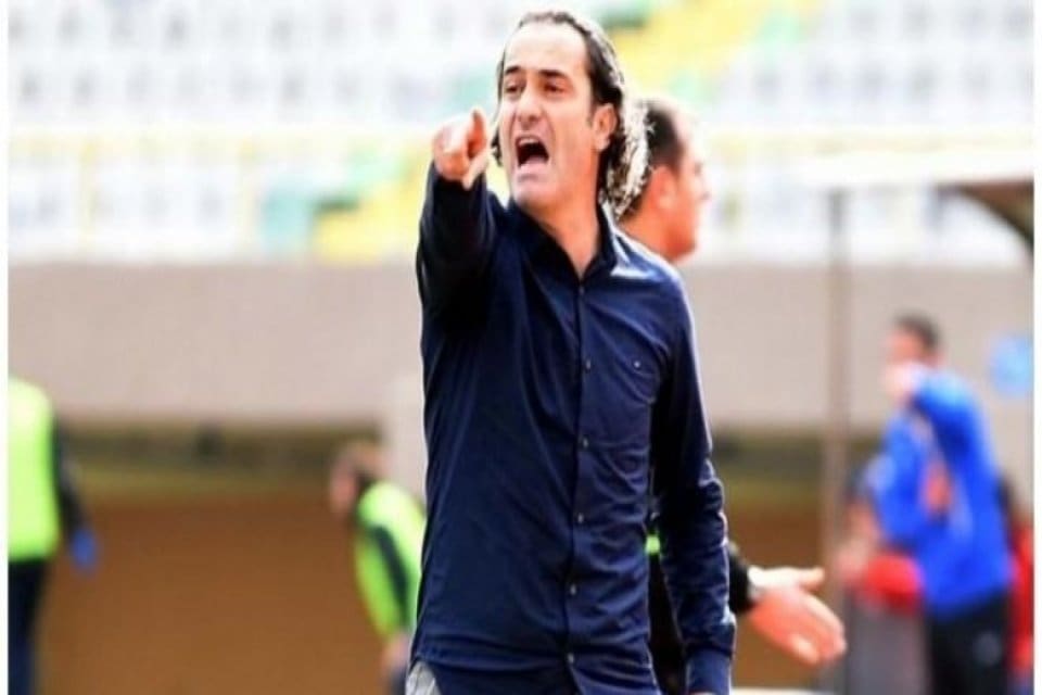 TFF 3'&uuml;nc&uuml; Lig ekiplerinden Karşıyaka'da transfer yasağını kaldırmak i&ccedil;in &ccedil;alışmaları