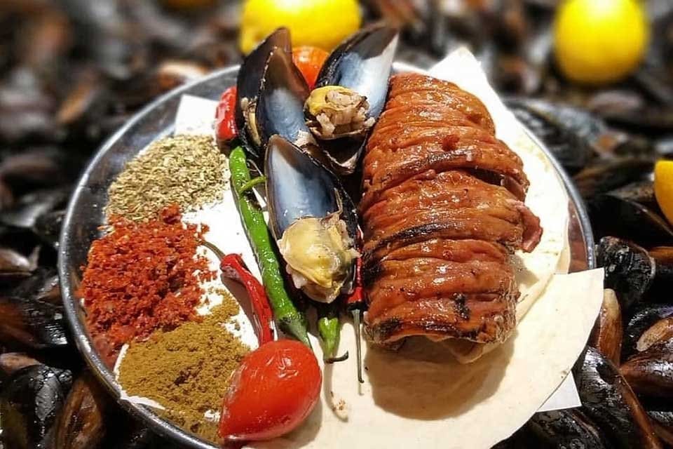 Karşıyaka Belediyesi, kente vizyon kazandırma ilkesiyle hayata ge&ccedil;irdiği projelerine bir