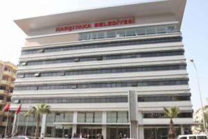 Karşıyaka Belediye Meclisi tarafından, Karşıyaka Belediyesi logosunun yenilenmesine karar verildi.