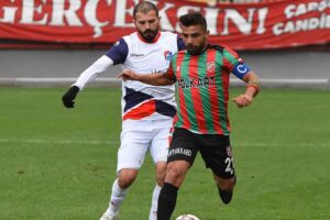 TFF 3'üncü Lig'de sezon biter bitmez sözleşmesi sona eren takımın