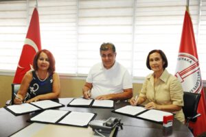 Karşıyaka Belediye Başkanı Dr. Cemil Tugay, en önemli projelerinden biri