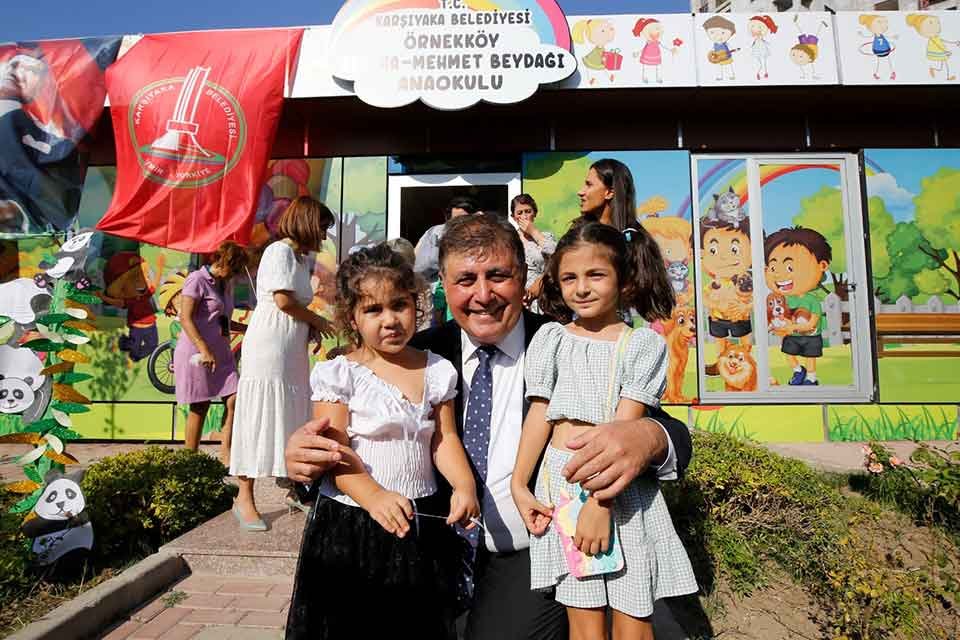Eğitim alanındaki projeleriyle fark yaratan Karşıyaka Belediyesi, önemli bir hizmete