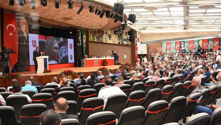 Karşıyaka'da kongre heyecanı başladı