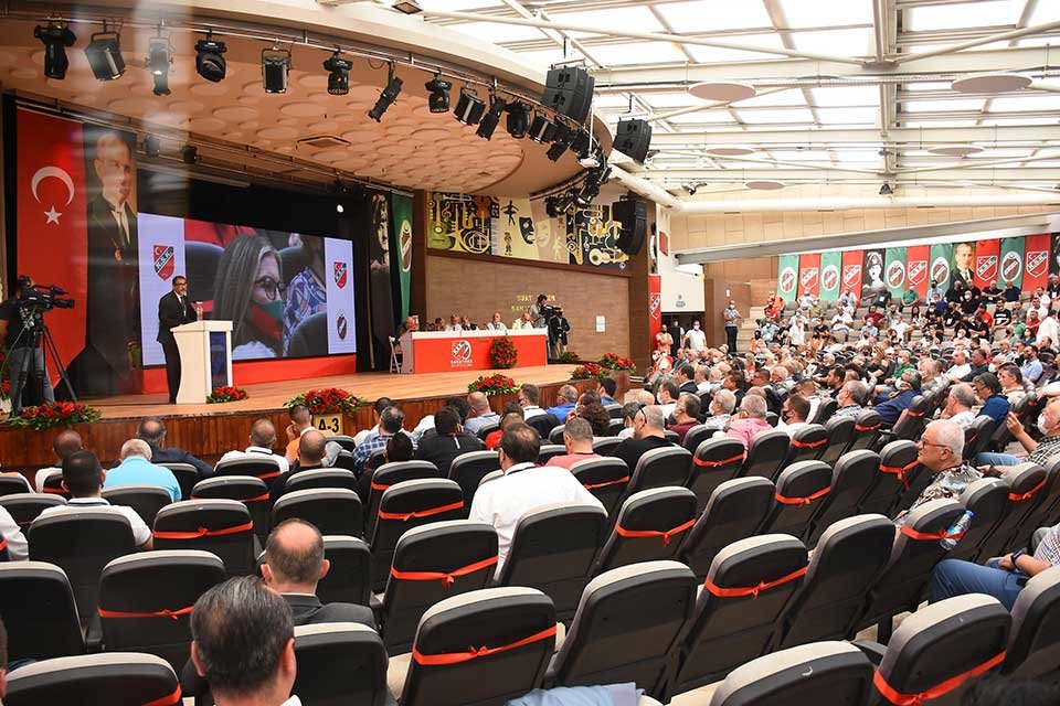 İzmir'in 109 yıllık spor kulübü Karşıyaka'nın 2 gün sürecek olağan