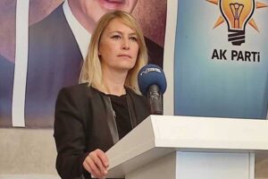 Karşıyaka'da "Suriyelilere okul yaptırılıyor" iddialarına AK Parti'den tepki gecikmedi. AK