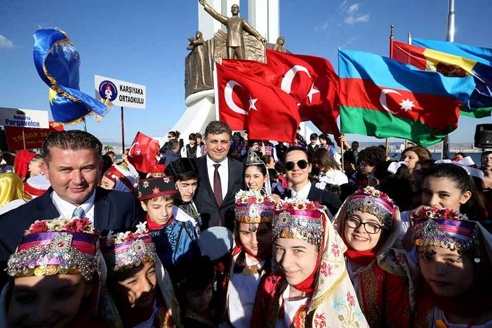 Bu yıl 30’uncu kez gerçekleştirilecek Uluslararası Karşıyaka Çocuk Festivali, yabancı