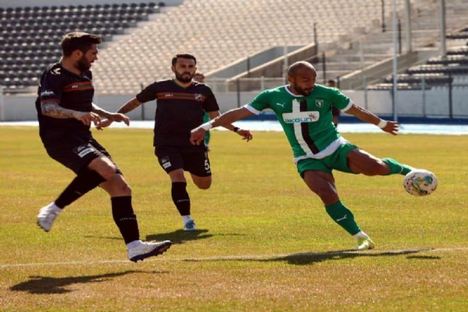 TFF 3'&uuml;nc&uuml; Lig'in iddialı ekiplerinden Efeler 09 SFK'ya &ouml;zel ma&ccedil;ta