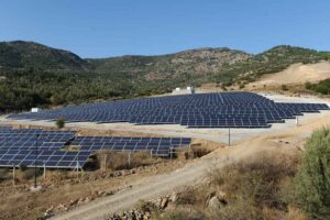 Temiz enerji üreterek karbon salınımını azaltmak ve çevre sağlığına katkıda