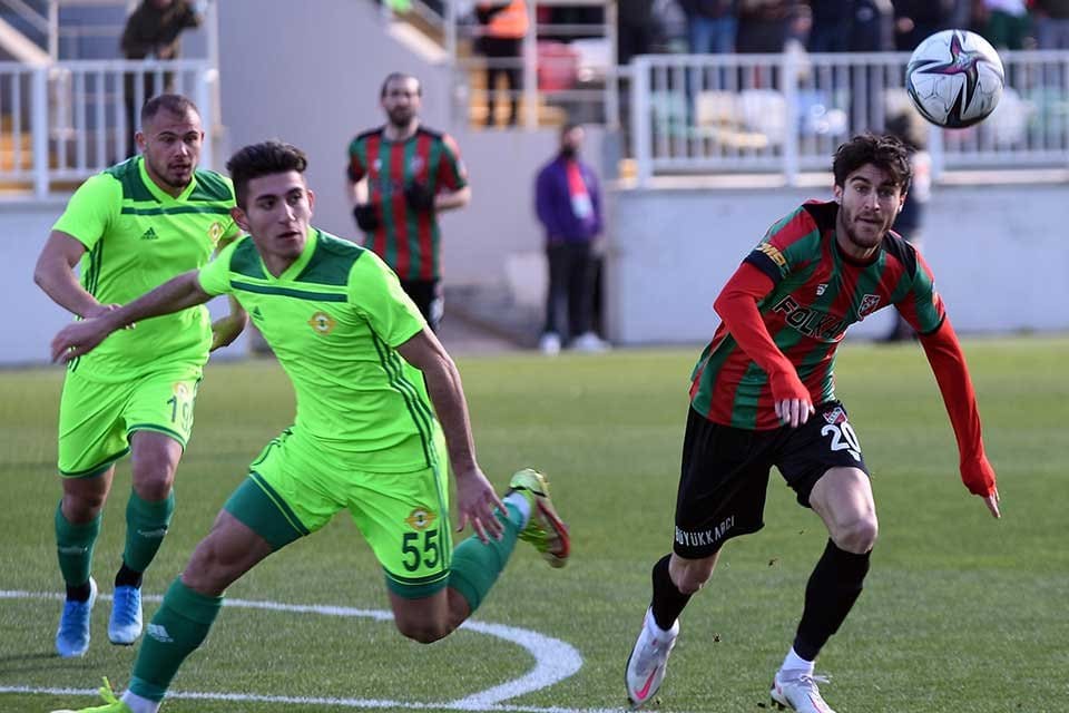 TFF 3&rsquo;&uuml;nc&uuml; Lig 3&rsquo;&uuml;nc&uuml; Grup&rsquo;taki ikinci yarının ilk haftasında Karşıyaka,