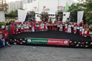 Karşıyaka Belediyesi b&uuml;nyesindeki anaokulları, birbirinden renkli yıl sonu g&ouml;sterileriyle eğitim