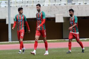 Misli.com 3'üncü Lig 3'üncü Grup'ta şampiyonluk yarışında erken havlu atan