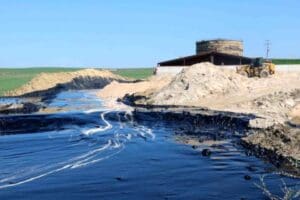 Edirne merkeze bağlı Hasanağa K&ouml;y&uuml; yakınlarında asfalt firmasına ait bir