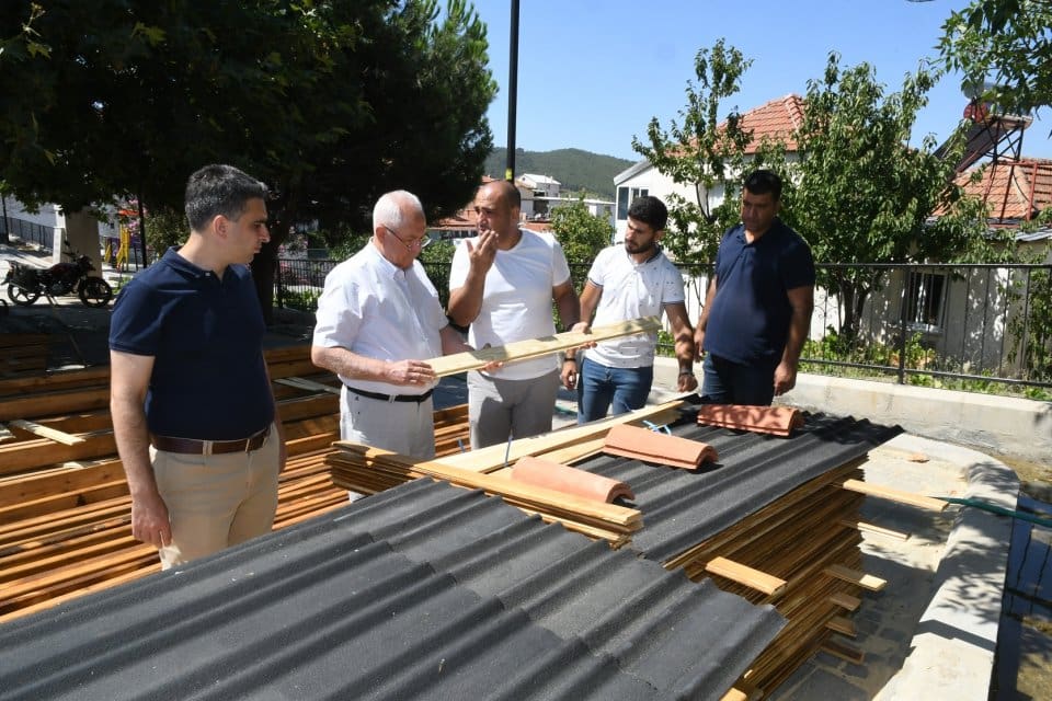 Karabağlar Belediyesi'nin y&uuml;r&uuml;tt&uuml;ğ&uuml; Kavacık Meydan Projesi'nde sona gelindi. K&ouml;y meydanının