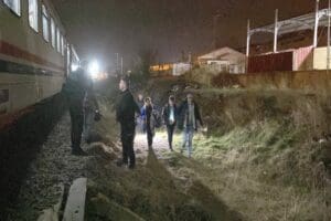K&uuml;tahya- Balıkesir seferini yapan trende, yolcular arasında kavga &ccedil;ıktı. Treni