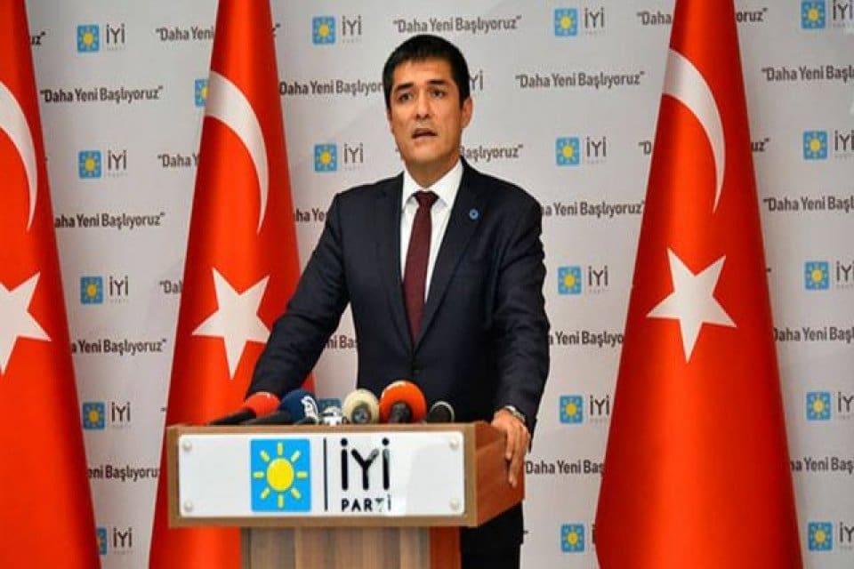 İYİ Parti İstanbul İl Başkanı Buğra Kavuncu'ya yumrukla saldıran sanığın