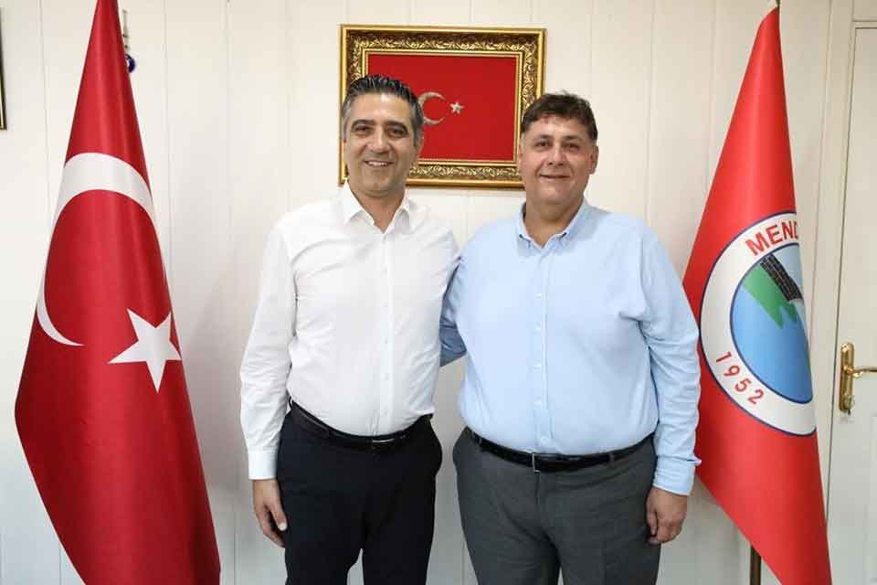 Kayalar’dan seçim sonrası mesajı: 'Kazanan Mendereslilerin iradesi' İçişleri tarafından görevinden uzaklaştırılan Menderes Belediye Başkanı Mustafa Kayalar, dün