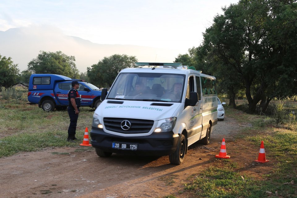 Denizli'nin Acıpayam il&ccedil;esinde &ouml;ld&uuml;r&uuml;l&uuml;p, g&ouml;m&uuml;ld&uuml;kleri belirtilen İsmail Yal&ccedil;ın (17) ile