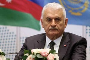 AK Parti Genel Başkan Vekili Binali Yıldırım, Azerbaycan'da trafik kazası