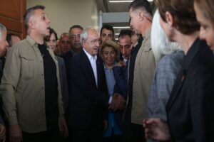 CHP Genel Başkanı Kemal Kılıçdaroğlu, bir dizi ziyarette bulunmak için