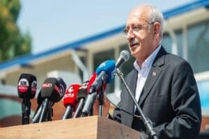 CHP Genel Başkanı Kelam Kılı&ccedil;daroğlu, Twitter'dan paylaşım yapan H&uuml;seyin Cimşit