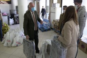 Pandemi ile birlikte ekonomik olarak yaşanan sorunlar nedeniyle &ccedil;alışmalarının b&uuml;y&uuml;k