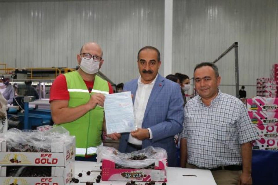 T&uuml;rkiye'nin kiraz başta olmak &uuml;zere taze meyve sebze &uuml;retiminde lider