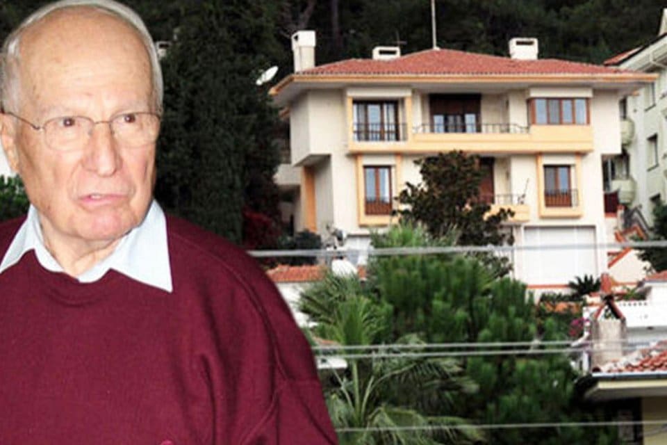 Muğla'nın Marmaris il&ccedil;esinde 7. Cumhurbaşkanı Kenan Evren'in 17 yıl yaşadığı