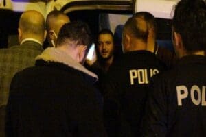 Antalya'da Mehmet A.Y. (23), bebekken kendisini evlatlık veren babası Mehmet