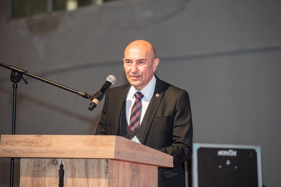 İzmir B&uuml;y&uuml;kşehir Belediyesi birinci ve ikinci etapta 817 bağımsız birimi