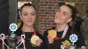 İzmir’de, kilo vermek amacıyla başladığı ‘Kick boks’ta 8 kez Türkiye
