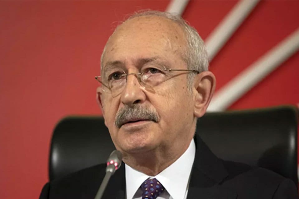 CHP Genel Başkanı Kemal Kılı&ccedil;daroğlu, 14 Mart Tıp Bayramı nedeniyle