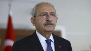 CHP Genel Başkanı Kemal Kılı&ccedil;daroğlu, vefatının 28'nci yılında 8'nci Cumhurbaşkanı
