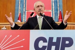 Sivas'ta CHP Belediye Başkanları &Ccedil;alıştayı'na katılan CHP lideri Kılı&ccedil;daroğlu, "Hızlı