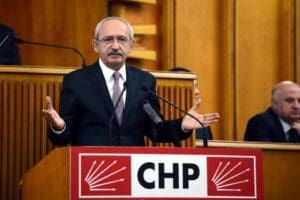 Cumhuriyet Halk Partisi (CHP) Genel Başkanı Kemal Kılı&ccedil;daroğlu, partisinin grup