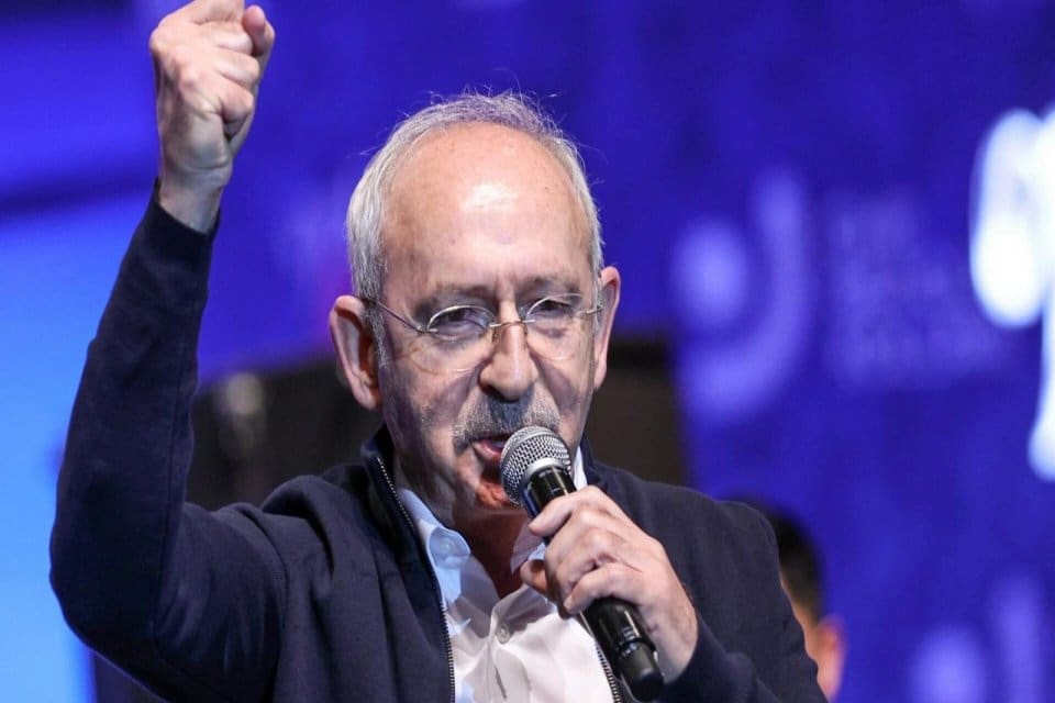 CHP Genel Başkanı Kemal Kılı&ccedil;daroğlu, altılı masanın adayının se&ccedil;imi ilk